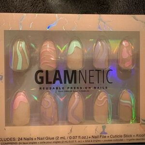 New Glamnetic Wild Card Reusable Press-On Nails